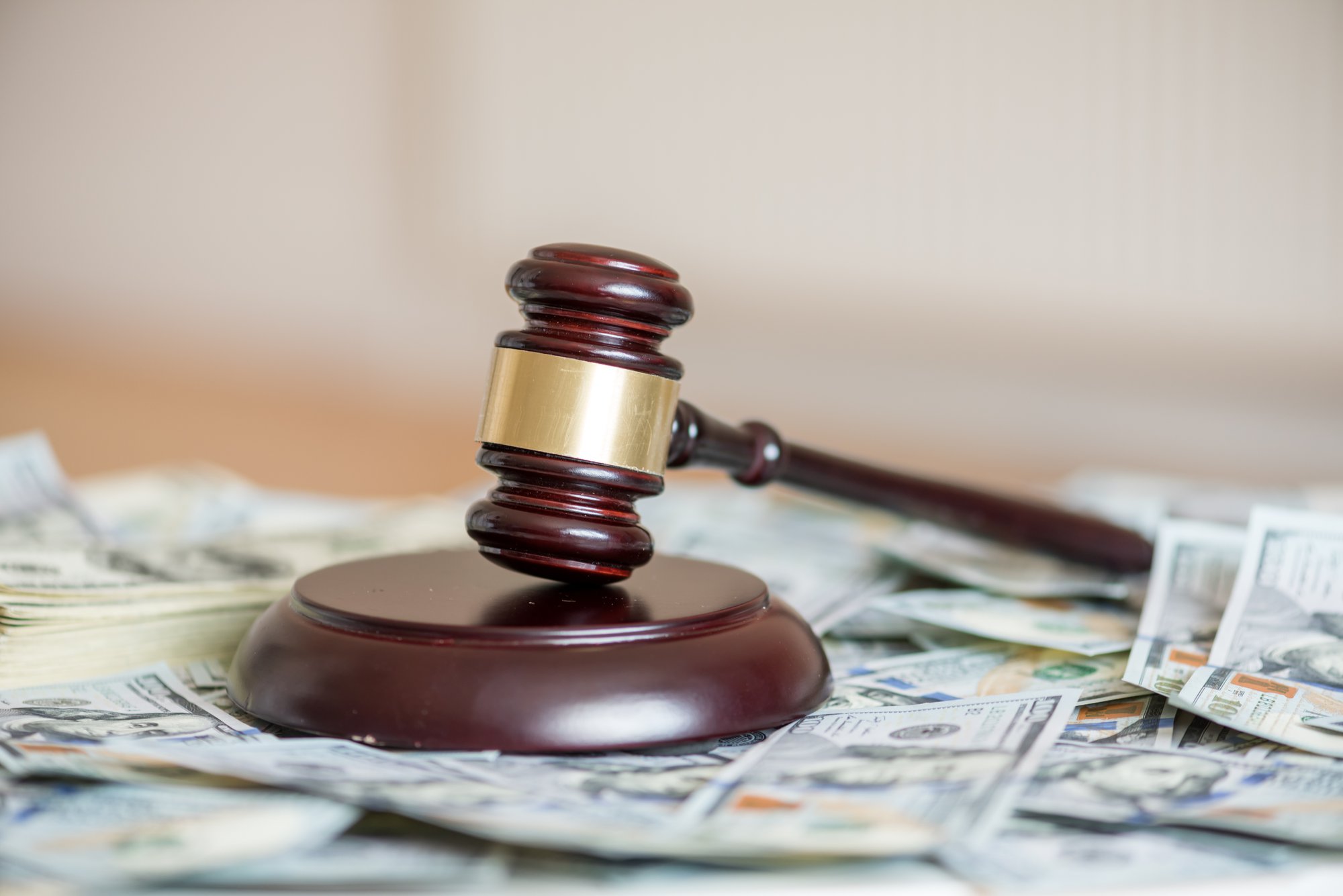 Can an Insured Recover Attorney’s Fees in an Insurance Dispute in New York?