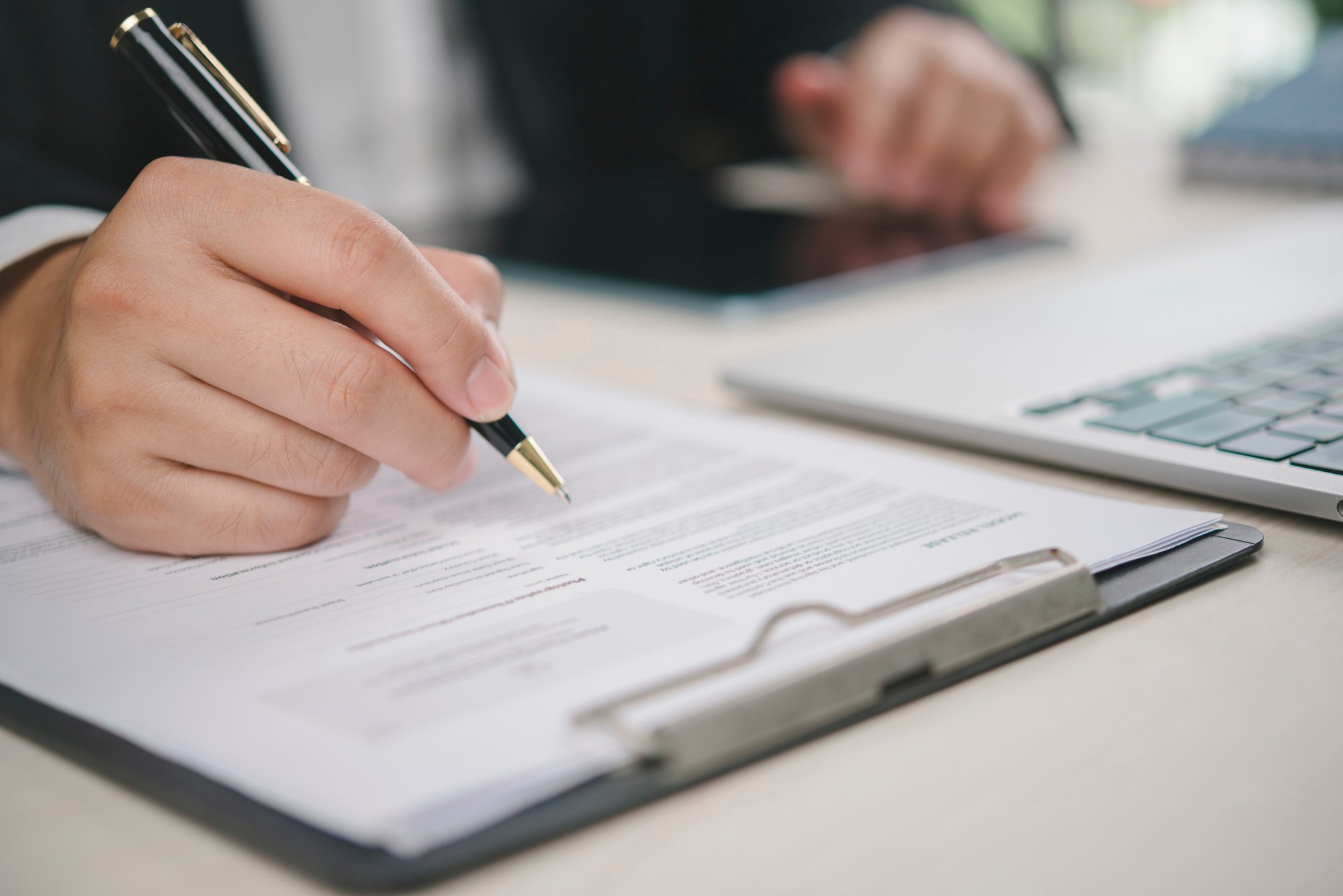 How Courts Interpret Professional Services in E&O Insurance Policies cover How Courts Interpret Professional Services in E&O Insurance Policies cover